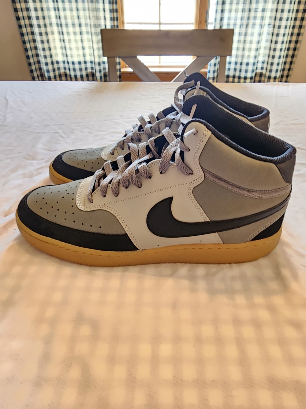 Nike Men’s Mid-Top Gray & Black Casual Sneakers with Gum Sole(Never Worn)
